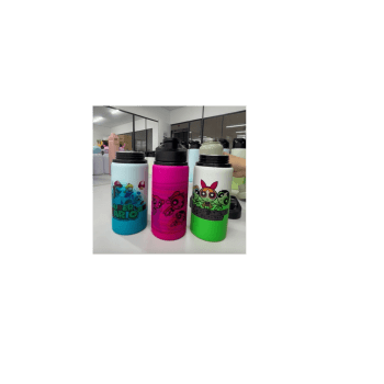 SQUEEZE MÁGICO ROSA DE ALUMINIO 500ml C/ CAIXINHA